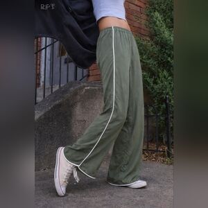 Aerie Off Duty Piping Trousers PJ Green/Olive Wide Leg Elastic Waist Size M